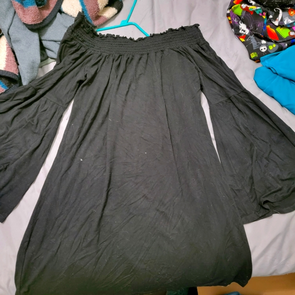 Off-shoulder, black, loose, dress